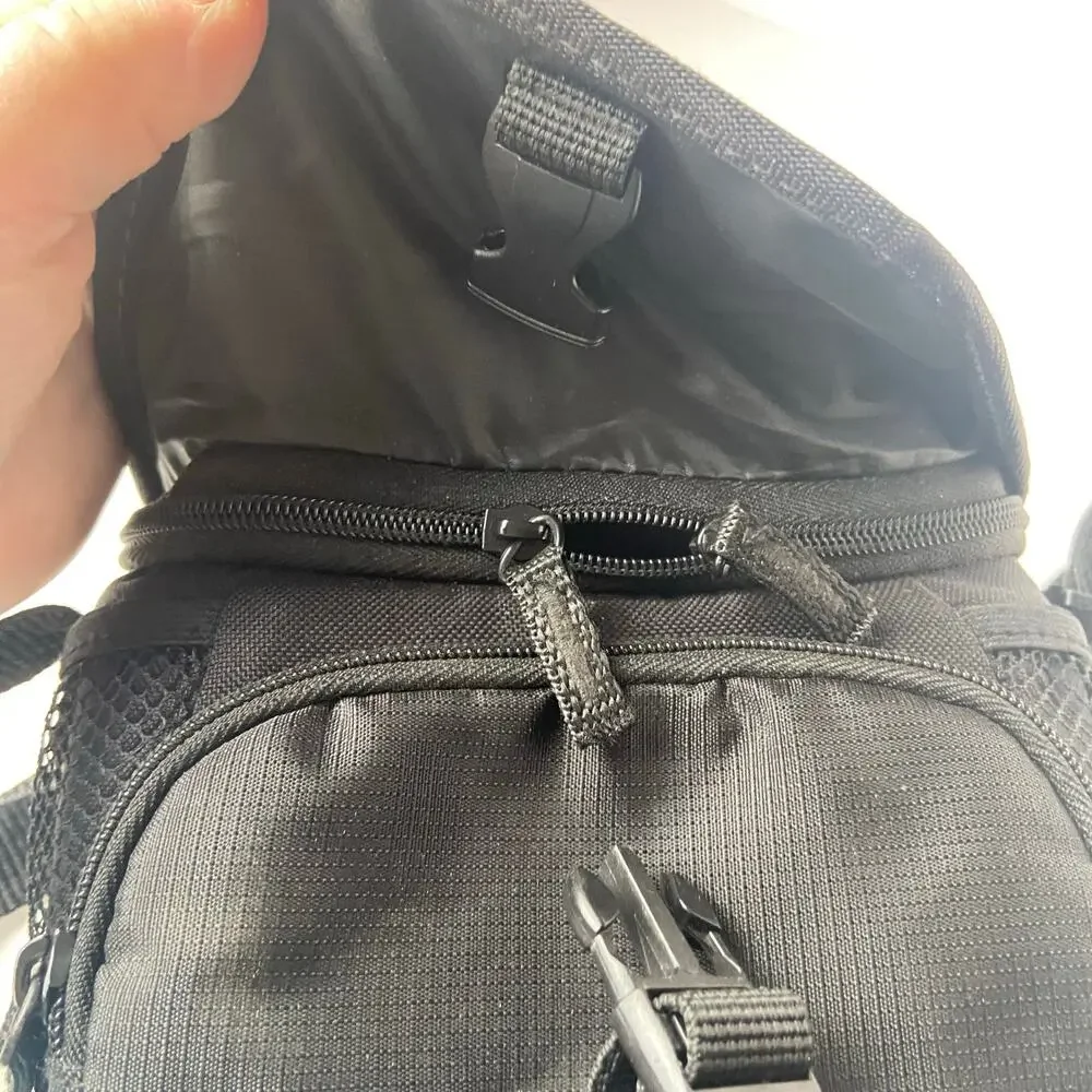 Sony Camera Bag Soft Carrying Case Gadget Tote Electronic Shoulder Strap LCS-U11